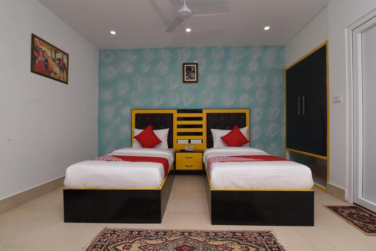 Capital O 13310 Noida Suites Экстерьер фото